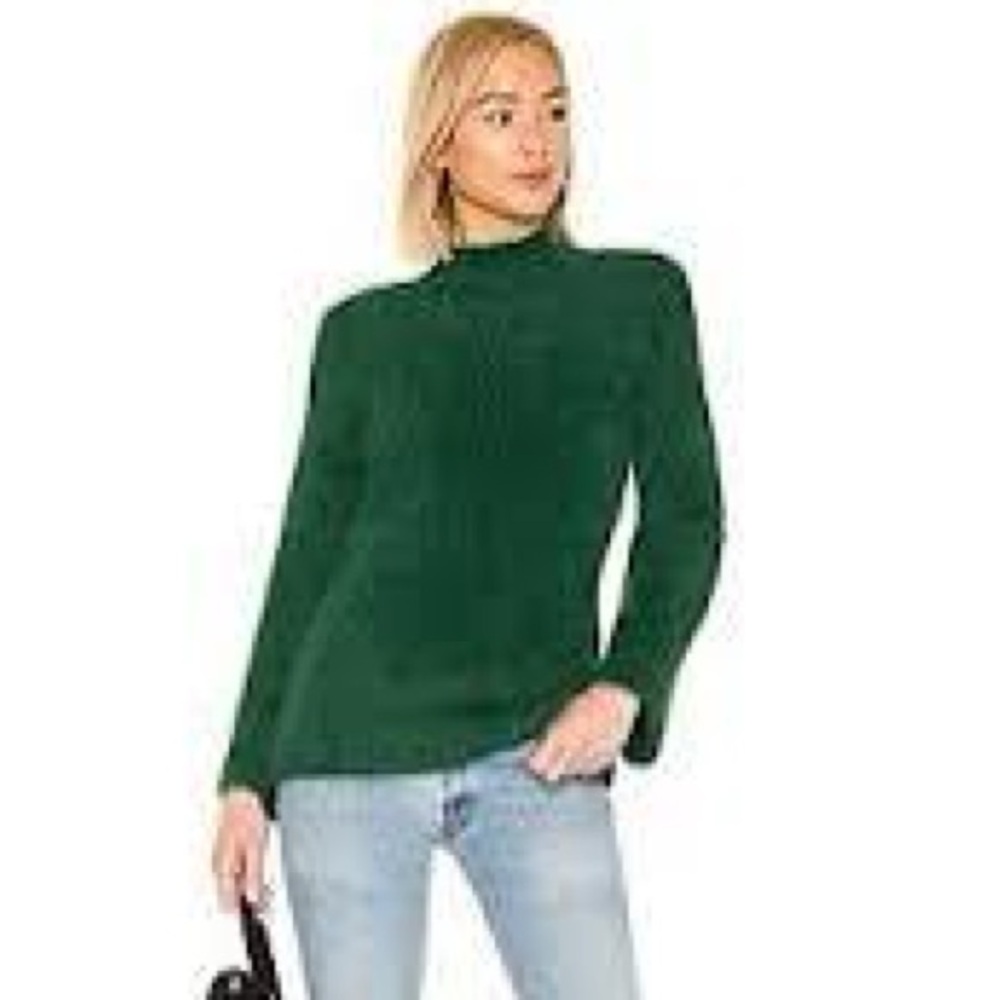 NWT Lovers & Friends NWT Hunter Green Sweater